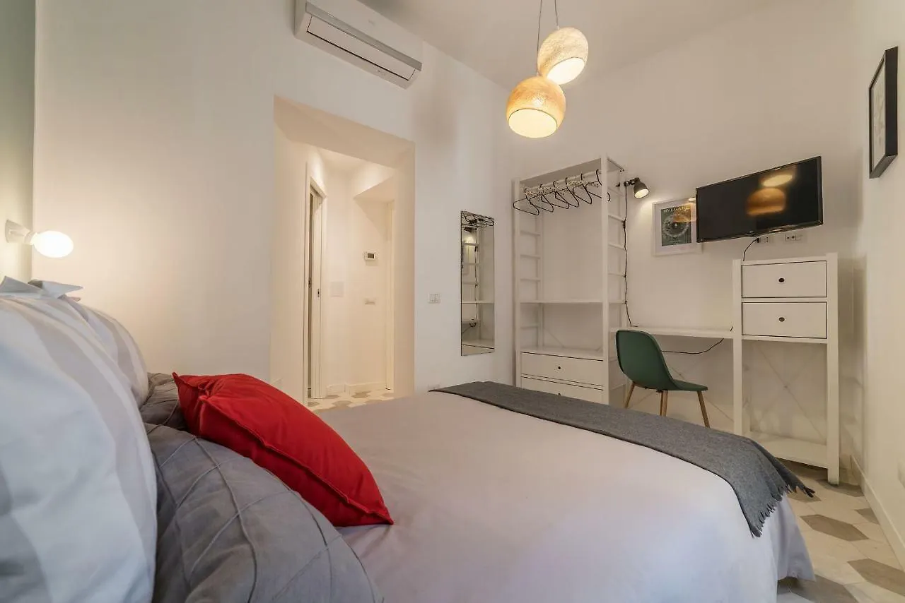 Trastevere Charming Duplex 로마 아파트