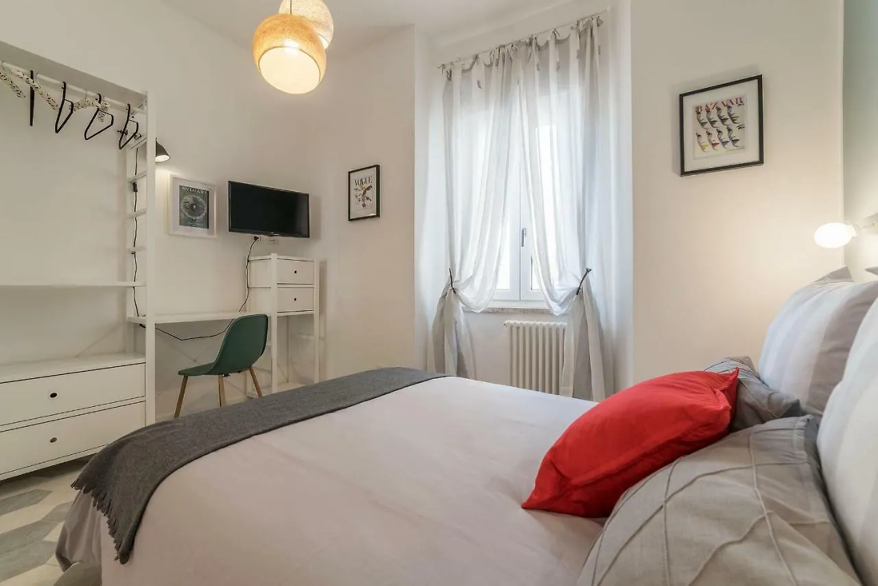 Trastevere Charming Duplex 로마