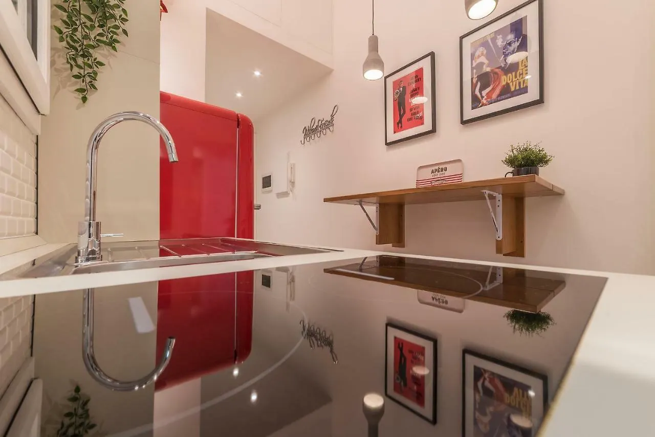 Trastevere Charming Duplex روما