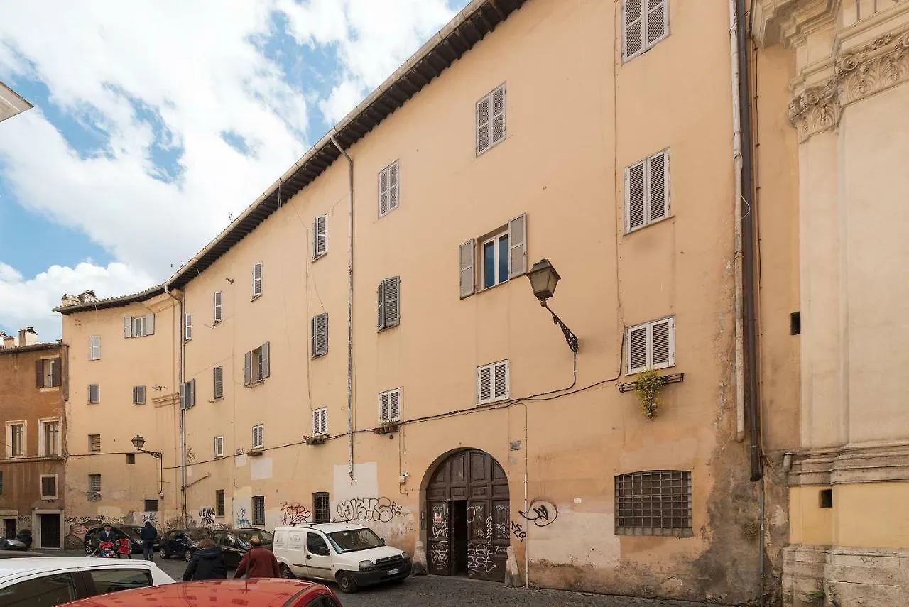Trastevere Charming Duplex روما إيطاليا
